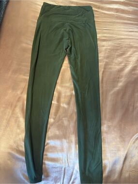 High-Waist Solid Green Leggings